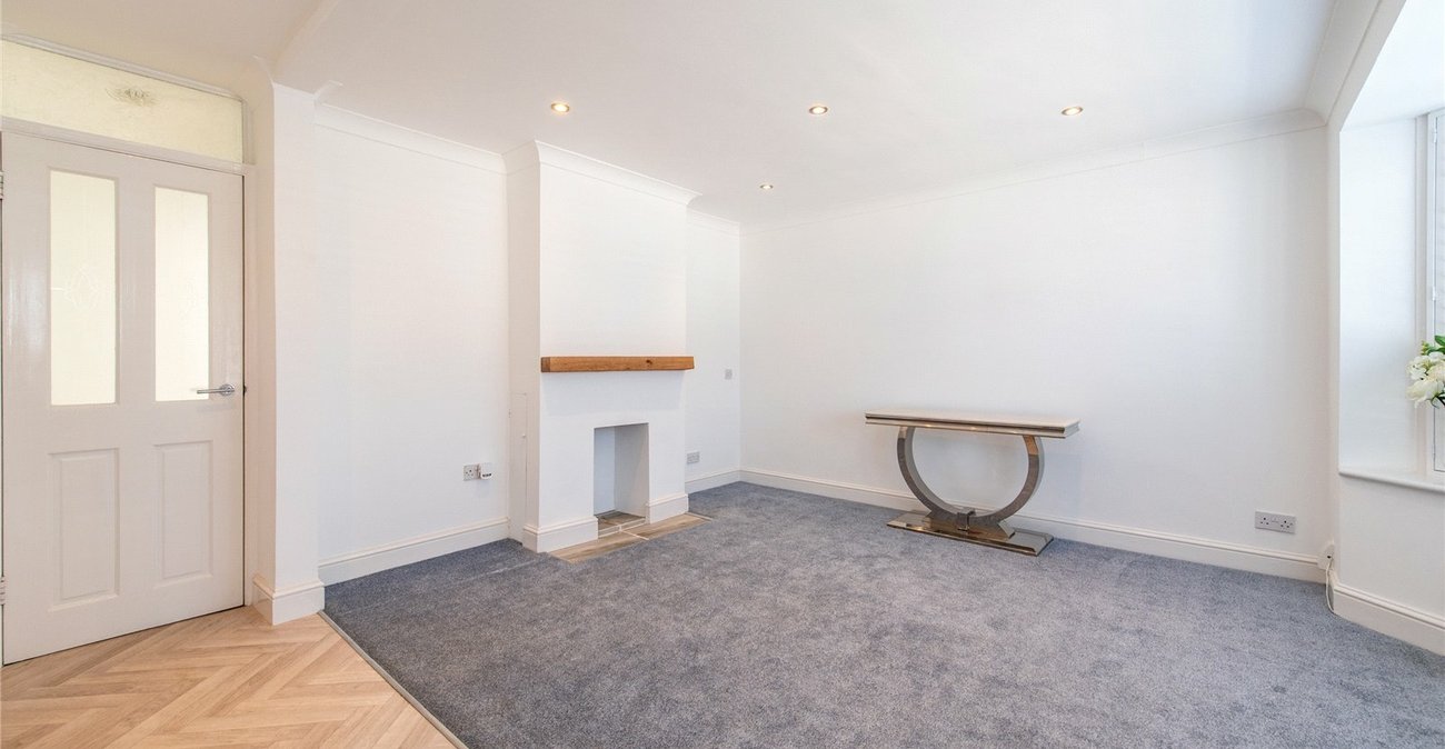 3 bedroom house for sale in Wigmore | Robinson Michael & Jackson