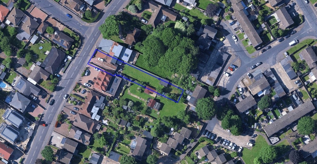 3 bedroom bungalow for sale in Wigmore | Robinson Michael & Jackson