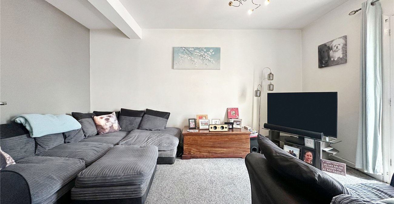 3 bedroom bungalow for sale in Wigmore | Robinson Michael & Jackson