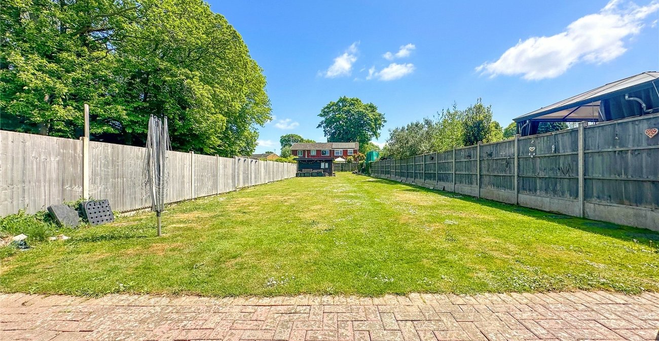 3 bedroom bungalow for sale in Wigmore | Robinson Michael & Jackson