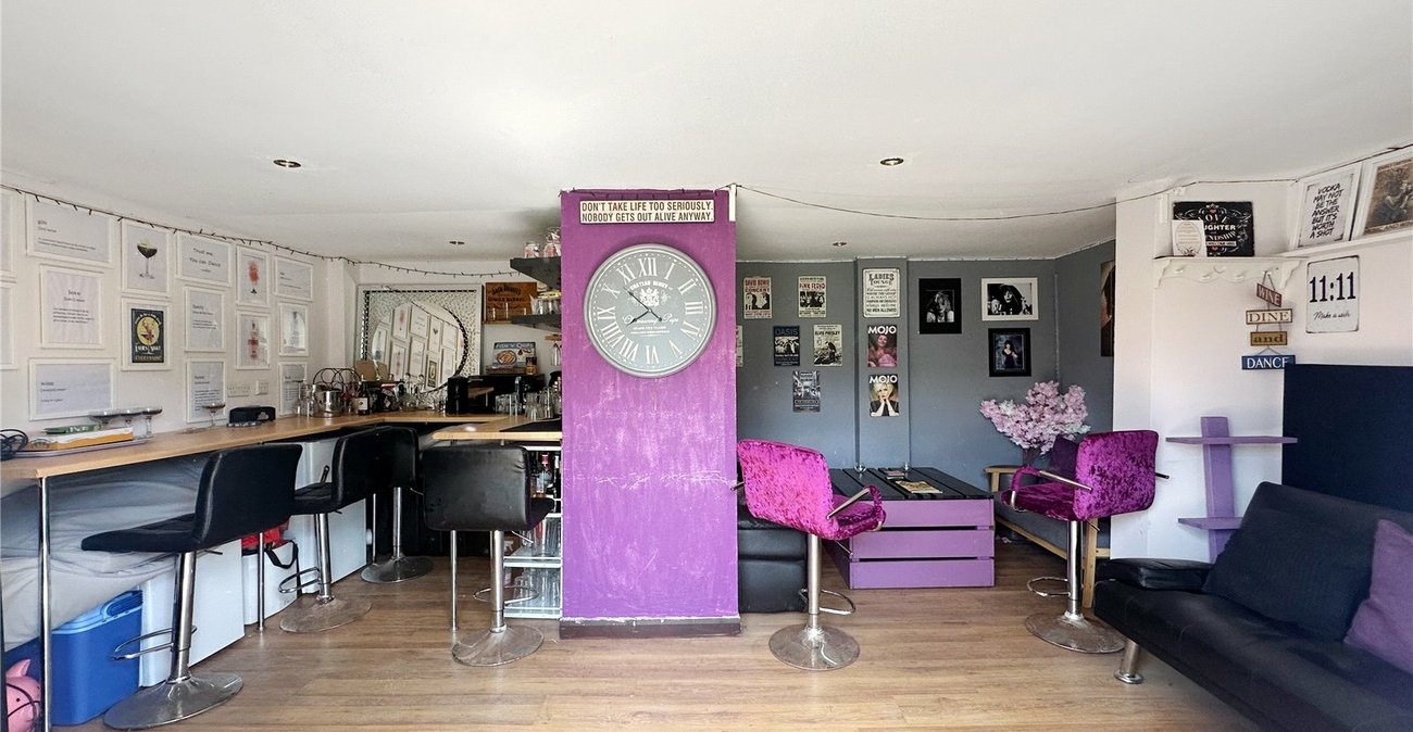 3 bedroom bungalow for sale in Wigmore | Robinson Michael & Jackson