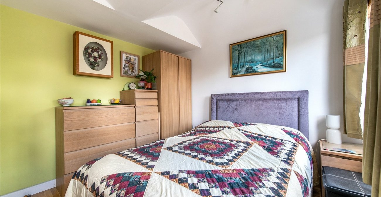 4 bedroom bungalow for sale in Wigmore | Robinson Michael & Jackson