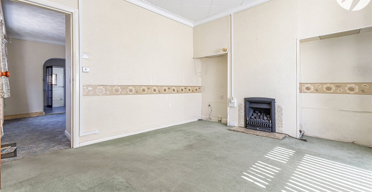 2 bedroom house for sale in Crockenhill | Robinson Jackson