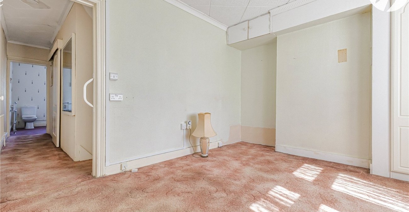 2 bedroom house for sale in Crockenhill | Robinson Jackson