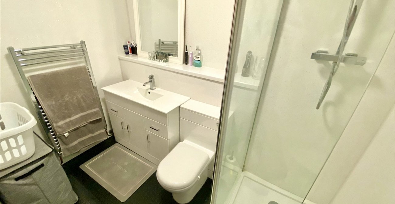 2 bedroom property for sale in Sidcup | Robinson Jackson