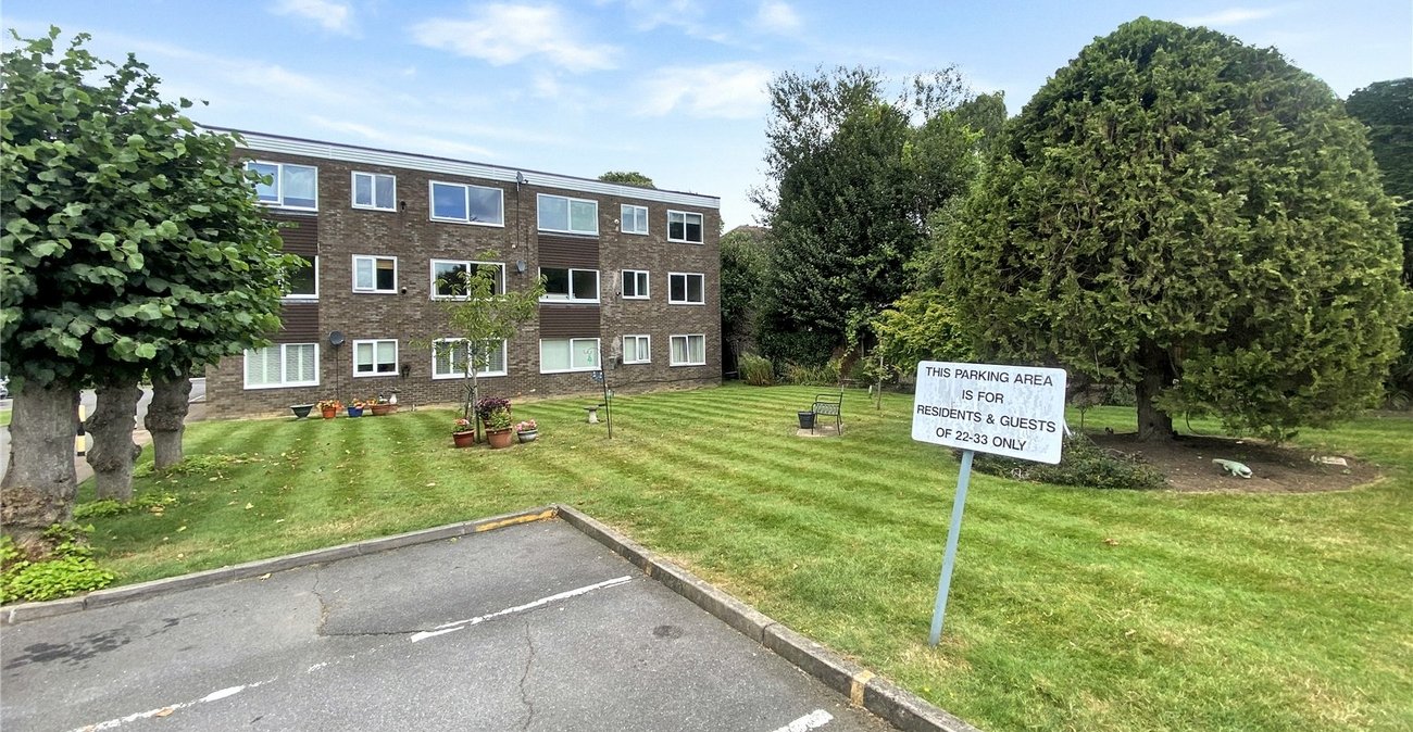 2 bedroom property for sale in Sidcup | Robinson Jackson