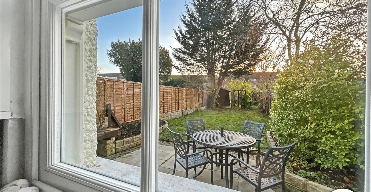 3 bedroom house for sale in Sidcup | Robinson Jackson