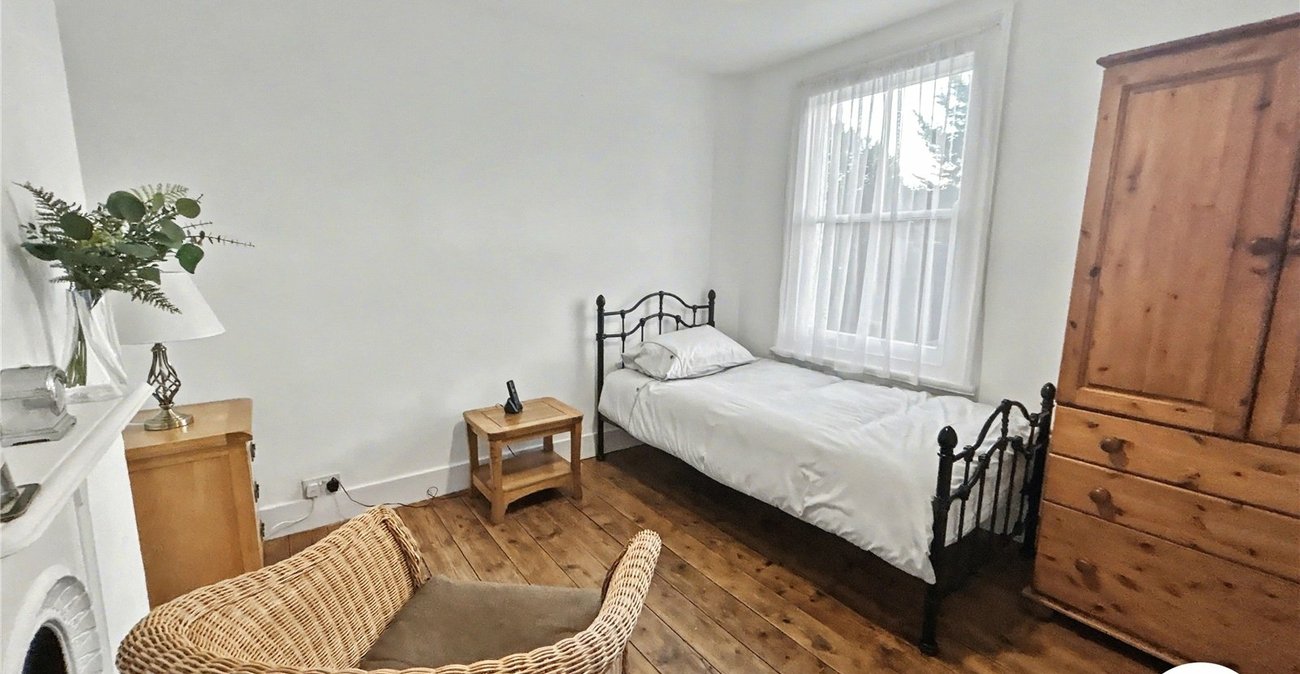 3 bedroom house for sale in Sidcup | Robinson Jackson