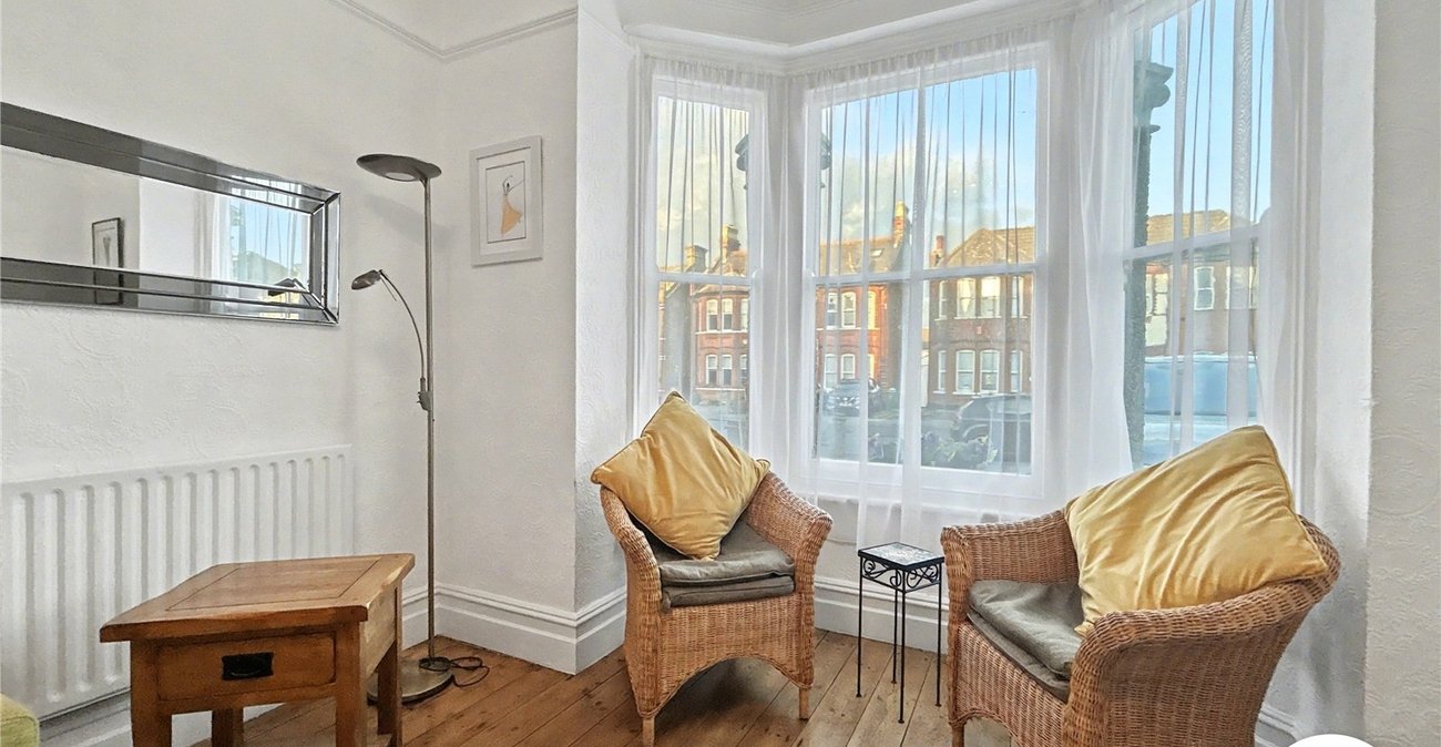 3 bedroom house for sale in Sidcup | Robinson Jackson