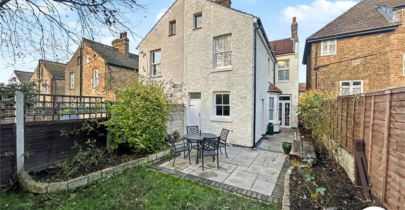 3 bedroom house for sale in Sidcup | Robinson Jackson