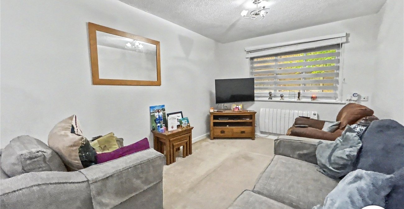 2 bedroom property for sale in Sidcup | Robinson Jackson