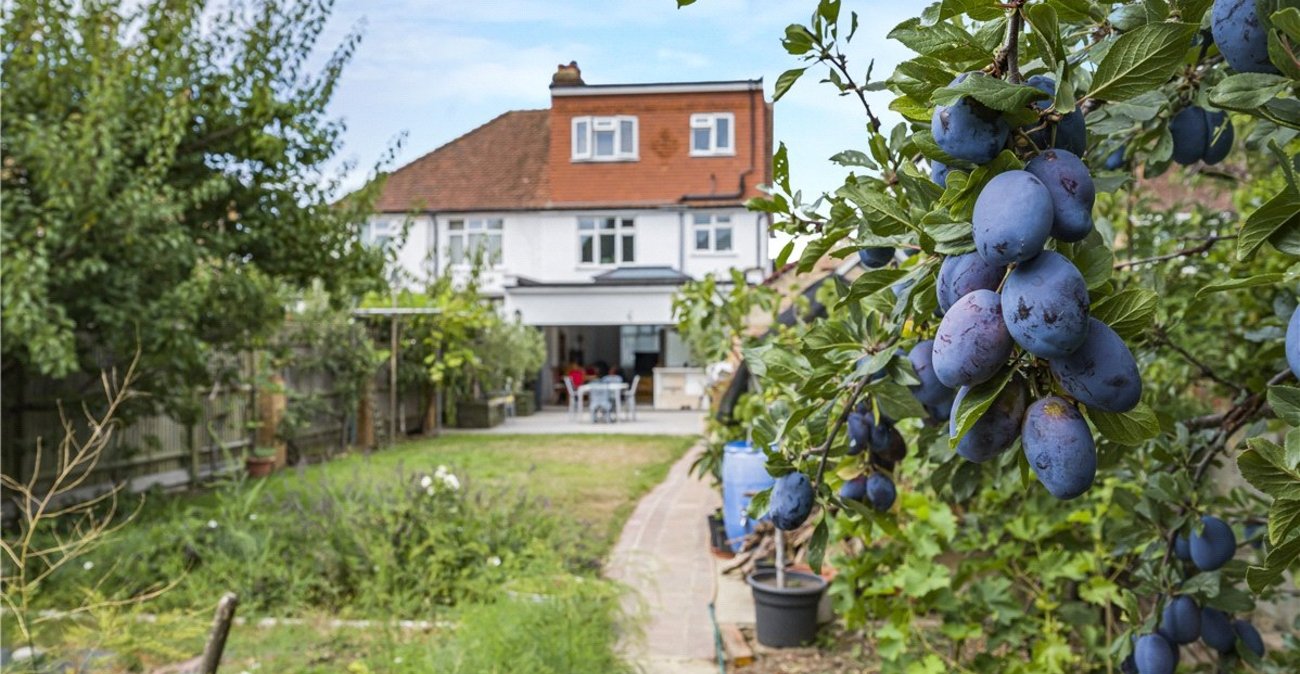 4 bedroom house for sale in St Pauls Cray | Robinson Jackson
