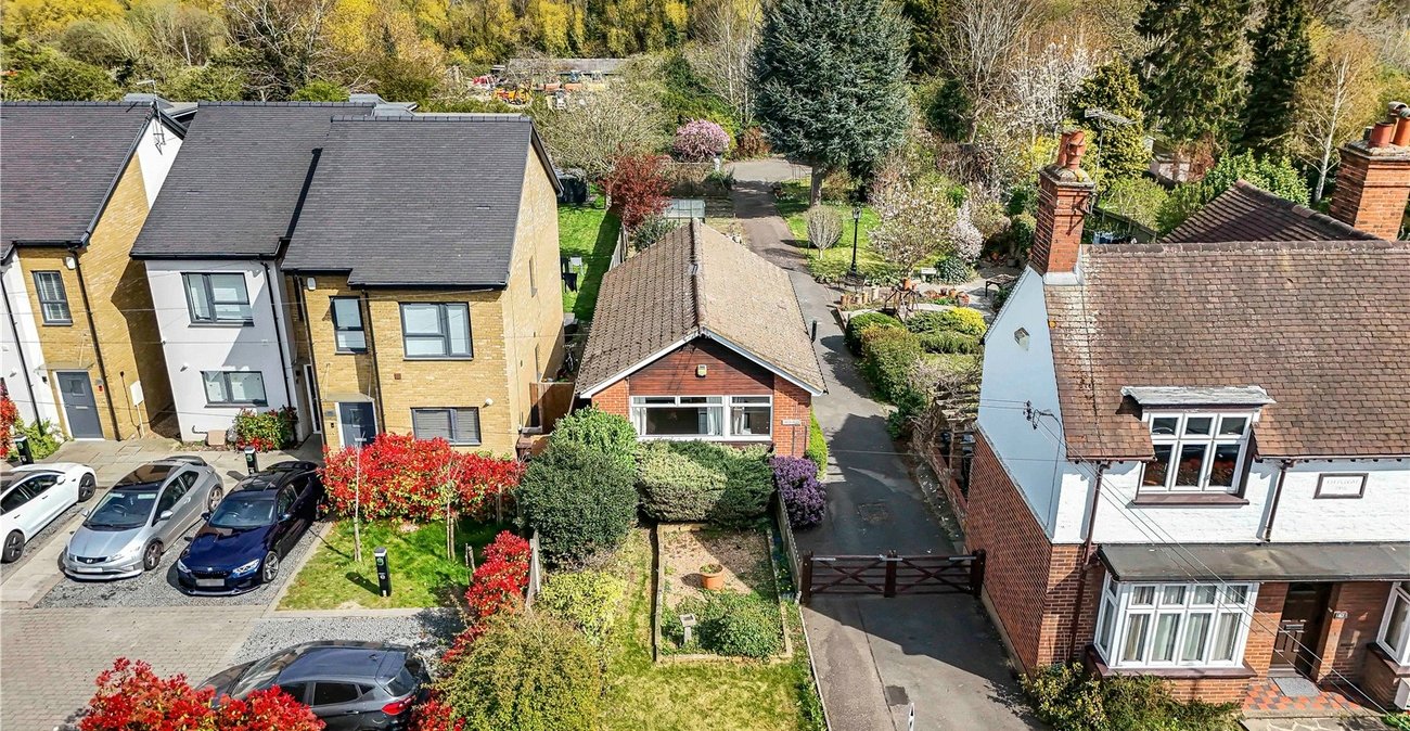 1 bedroom bungalow for sale in Sutton At Hone | Robinson Jackson