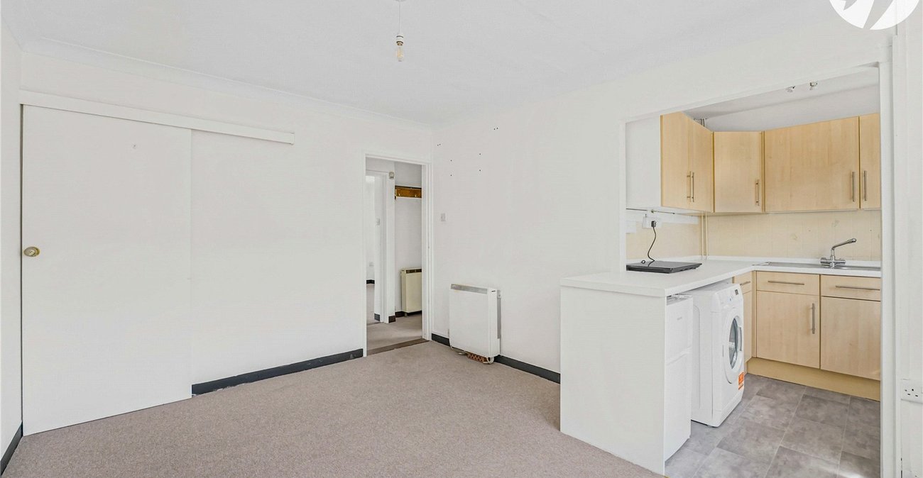 1 bedroom bungalow for sale in Sutton At Hone | Robinson Jackson