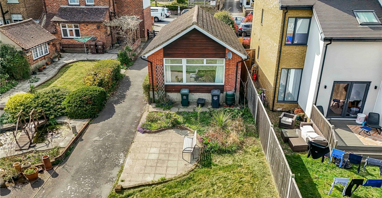 1 bedroom bungalow for sale in Sutton At Hone | Robinson Jackson