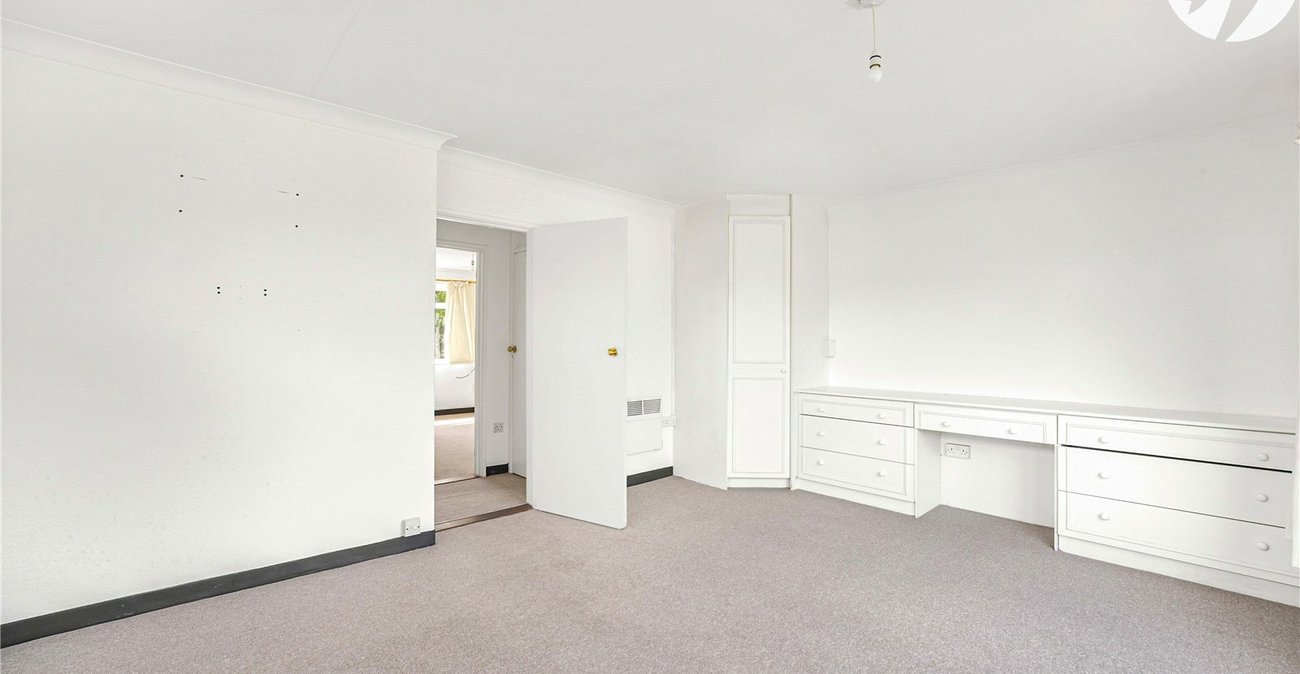 1 bedroom bungalow for sale in Sutton At Hone | Robinson Jackson