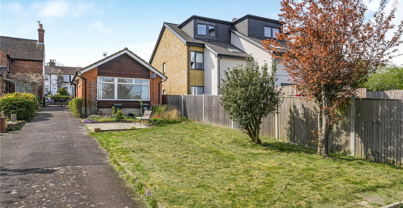 1 bedroom bungalow for sale in Sutton At Hone | Robinson Jackson