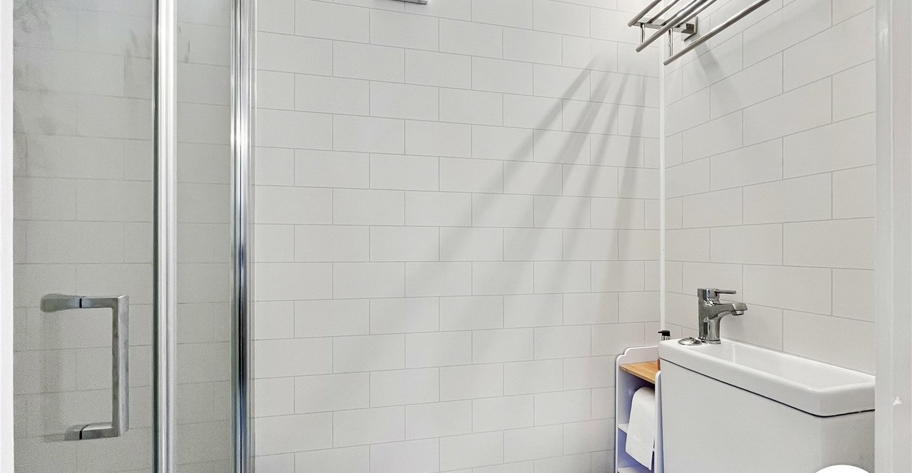 3 bedroom house for sale in Iwade | Robinson Michael & Jackson