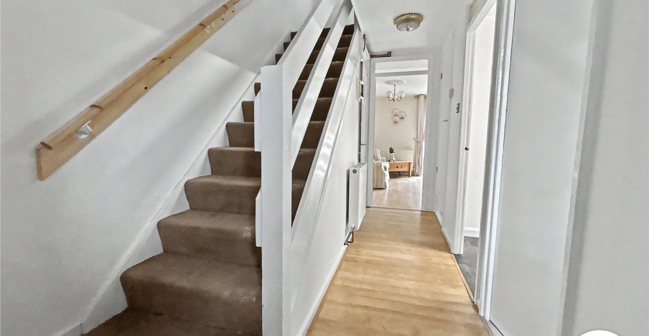 3 bedroom property for sale in Sidcup | Robinson Jackson