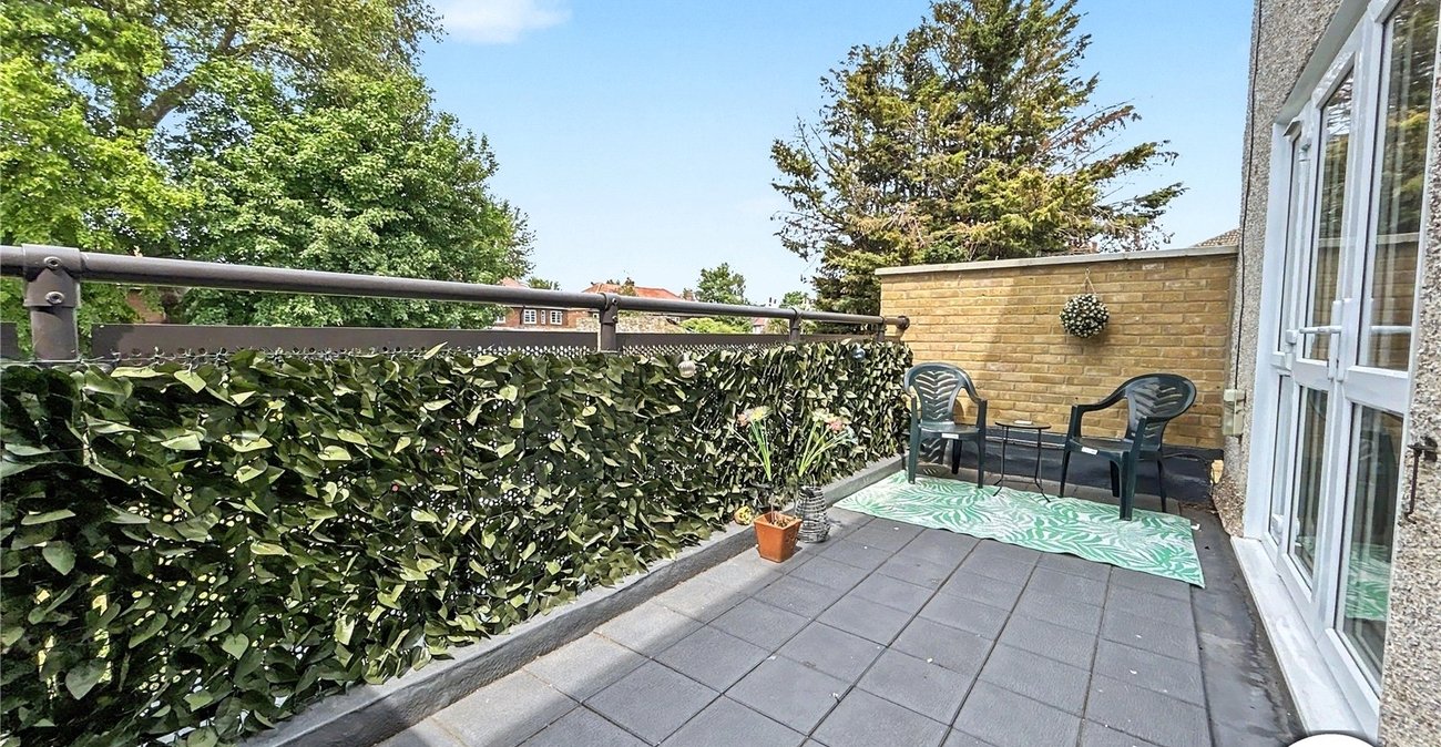 3 bedroom property for sale in Sidcup | Robinson Jackson