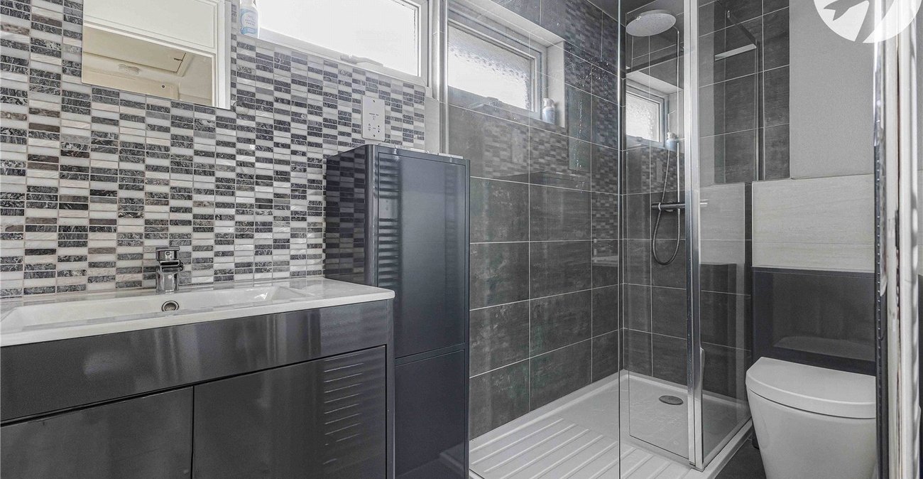 3 bedroom house for sale in Lower Stoke | Robinson Michael & Jackson