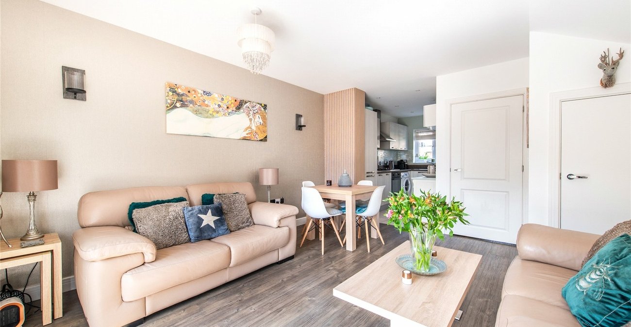 2 bedroom house for sale in Maidstone | Robinson Michael & Jackson