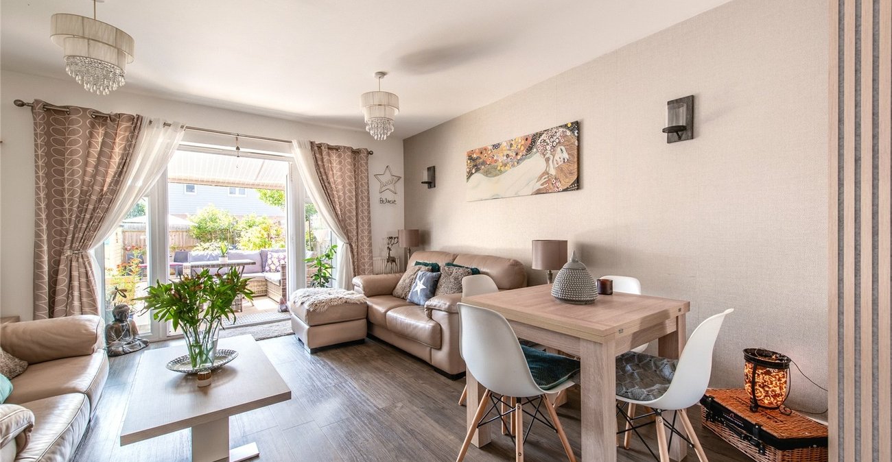 2 bedroom house for sale in Maidstone | Robinson Michael & Jackson