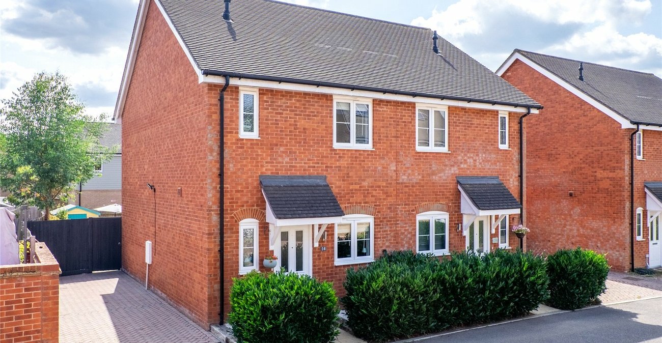 2 bedroom house for sale in Maidstone | Robinson Michael & Jackson