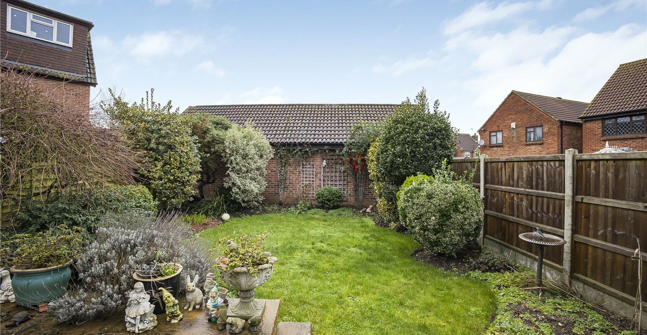 2 bedroom house for sale in Northfleet | Robinson Michael & Jackson