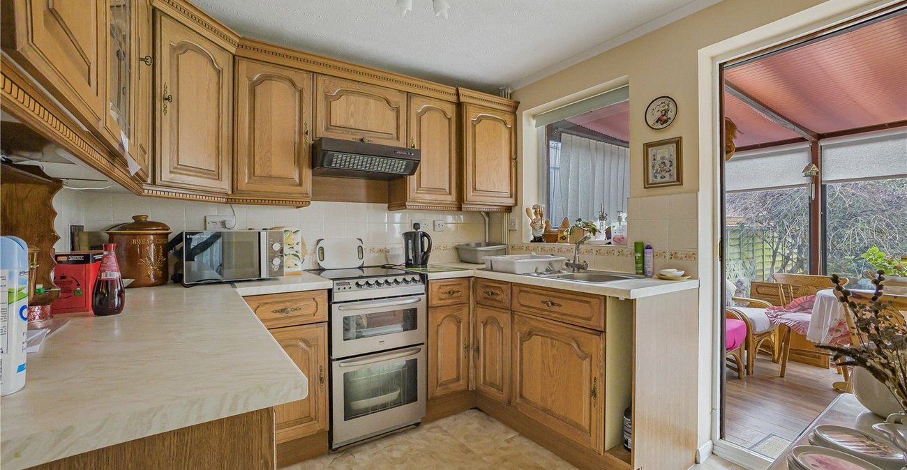 2 bedroom house for sale in Northfleet | Robinson Michael & Jackson