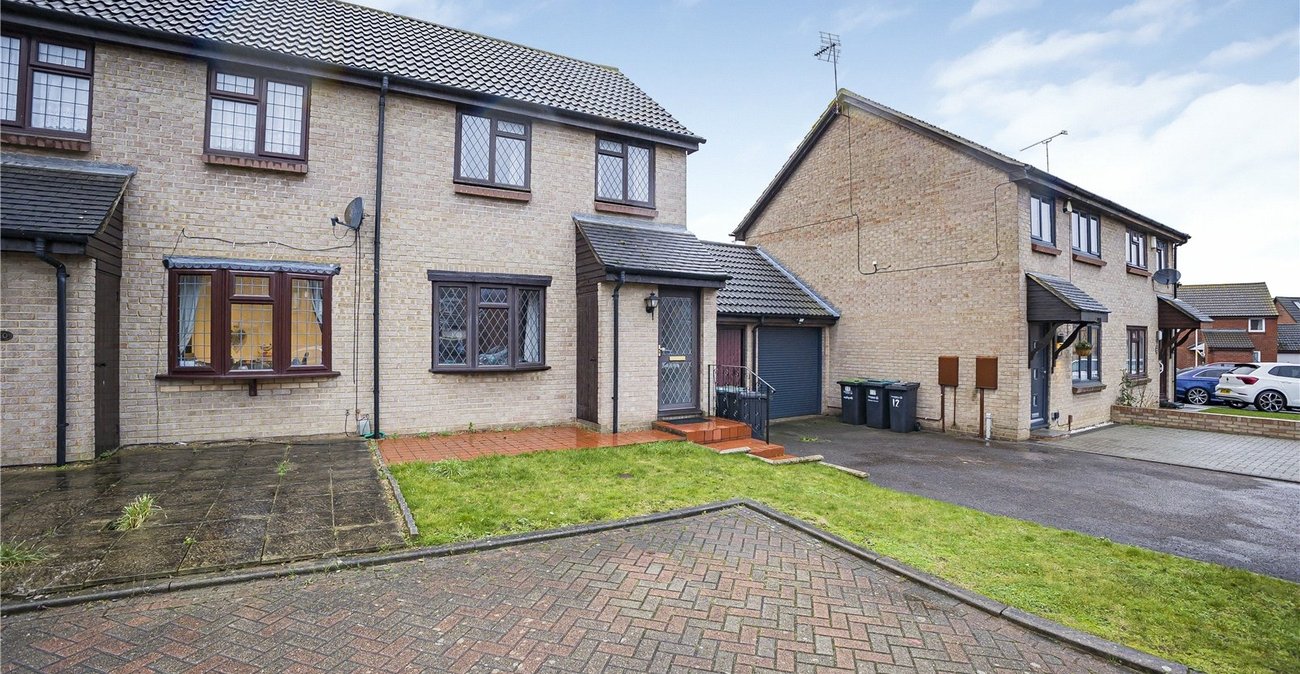 2 bedroom house for sale in Northfleet | Robinson Michael & Jackson