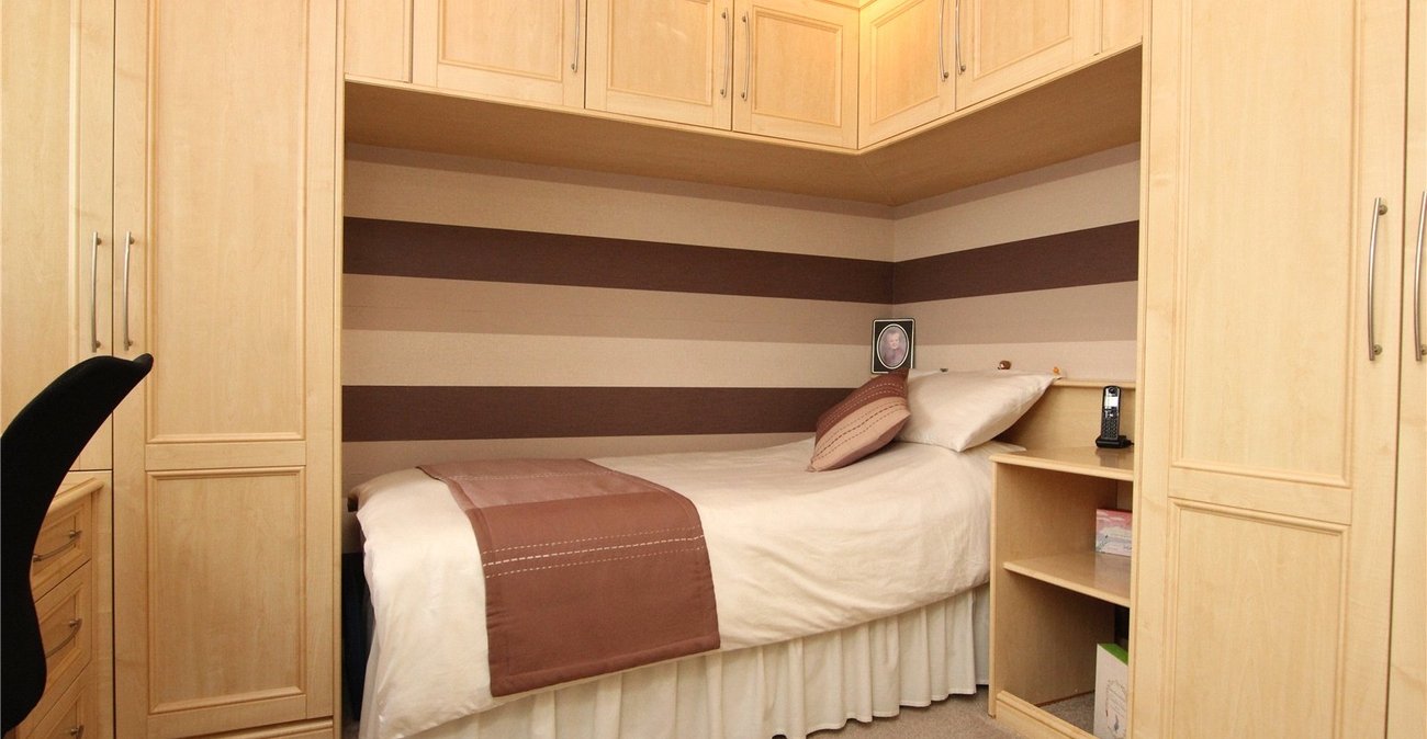2 bedroom house for sale in Plumstead | Robinson Jackson