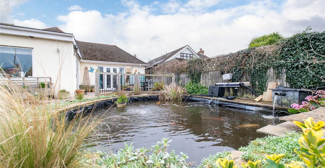 4 bedroom property for sale in Gravesend | Robinson Michael & Jackson