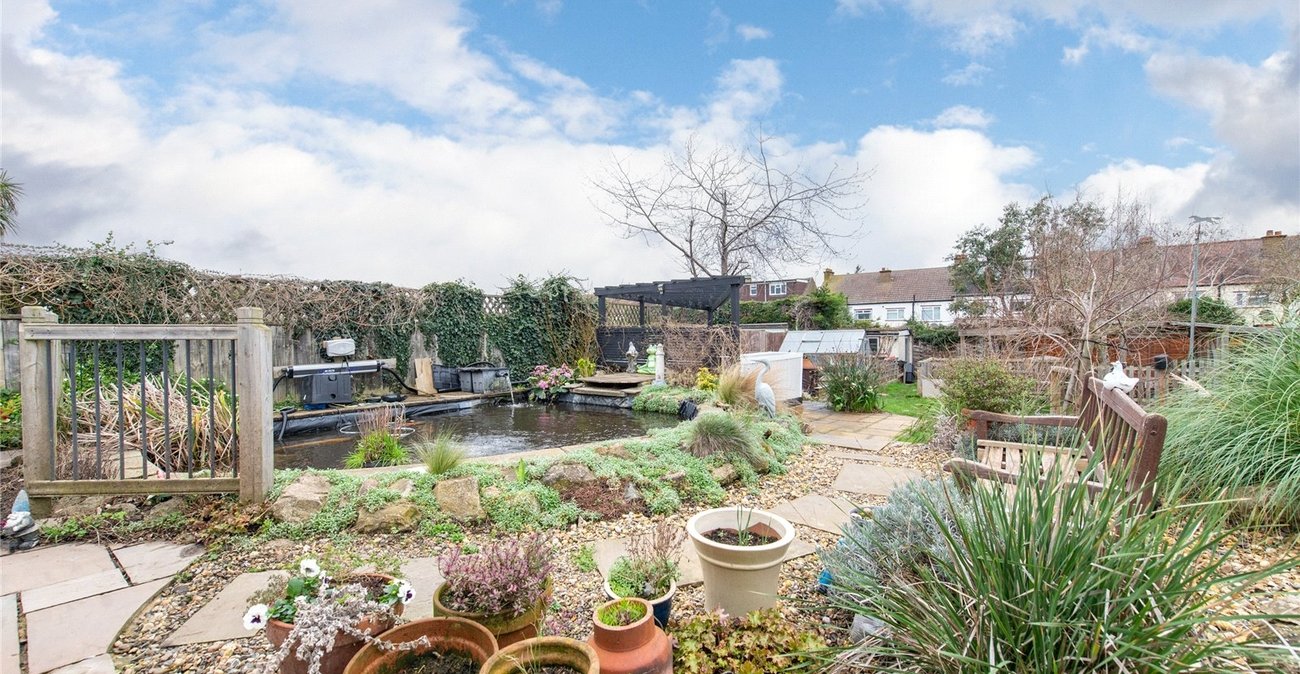 4 bedroom property for sale in Gravesend | Robinson Michael & Jackson