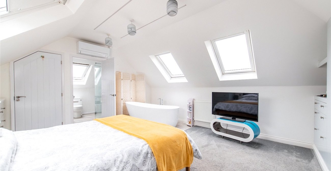 4 bedroom property for sale in Gravesend | Robinson Michael & Jackson