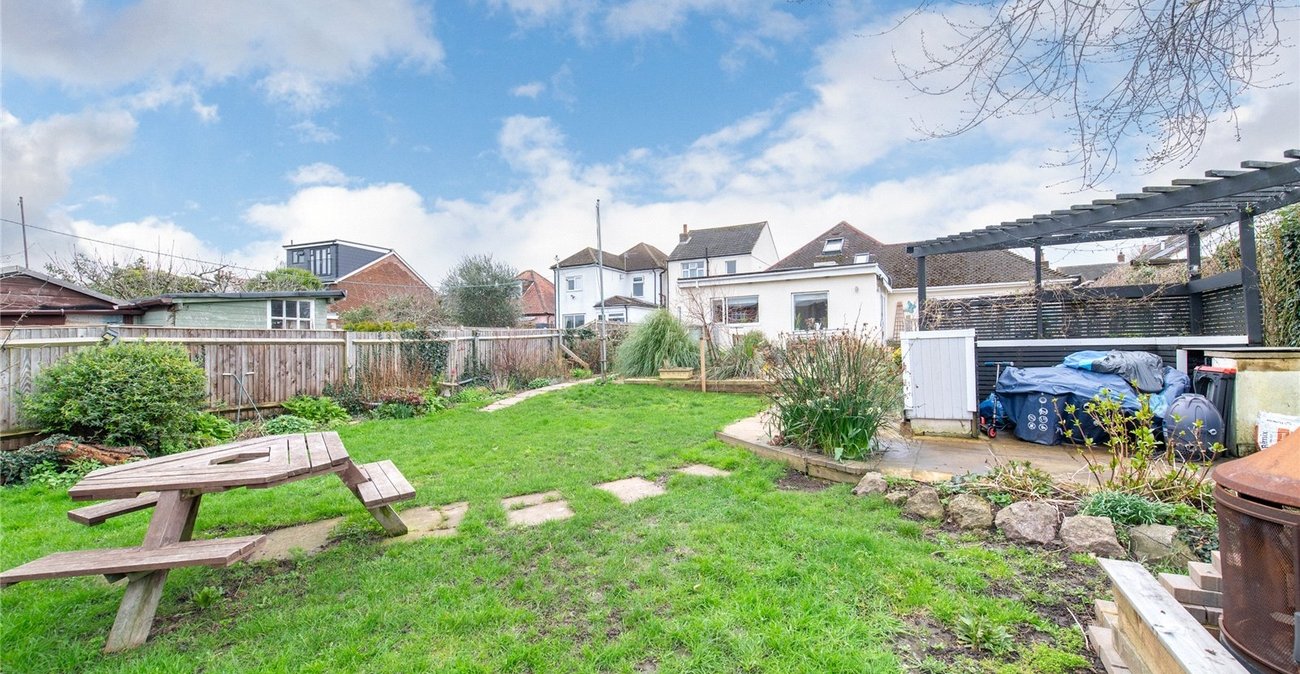 4 bedroom property for sale in Gravesend | Robinson Michael & Jackson