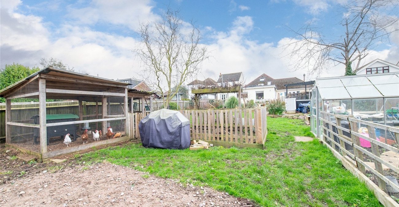 4 bedroom property for sale in Gravesend | Robinson Michael & Jackson