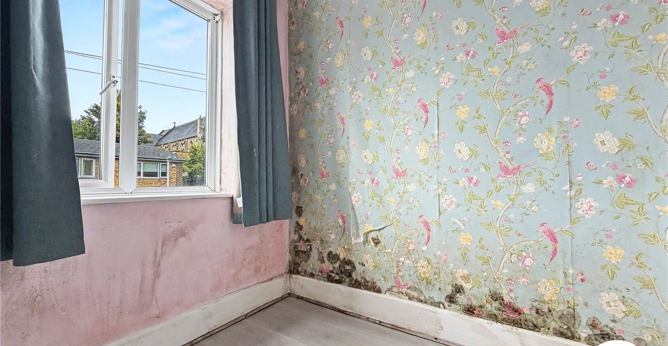 3 bedroom house for sale in Rochester | Robinson Michael & Jackson