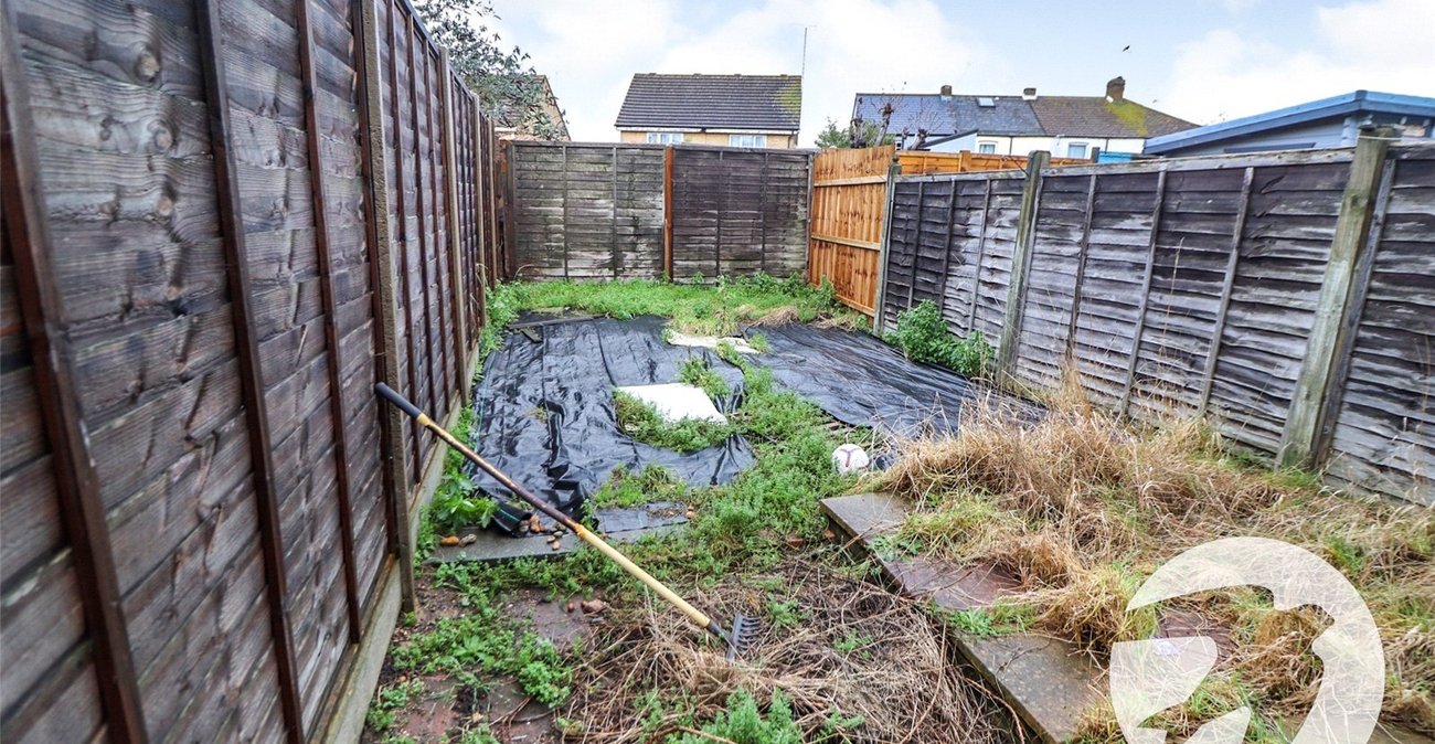 2 bedroom house for sale in Erith | Robinson Jackson