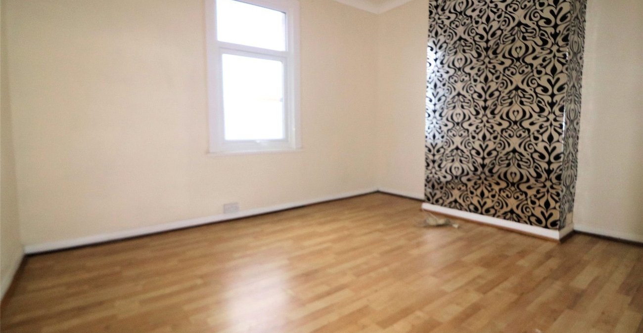 house for sale in Erith, Kent, DA8 Robinson Jackson