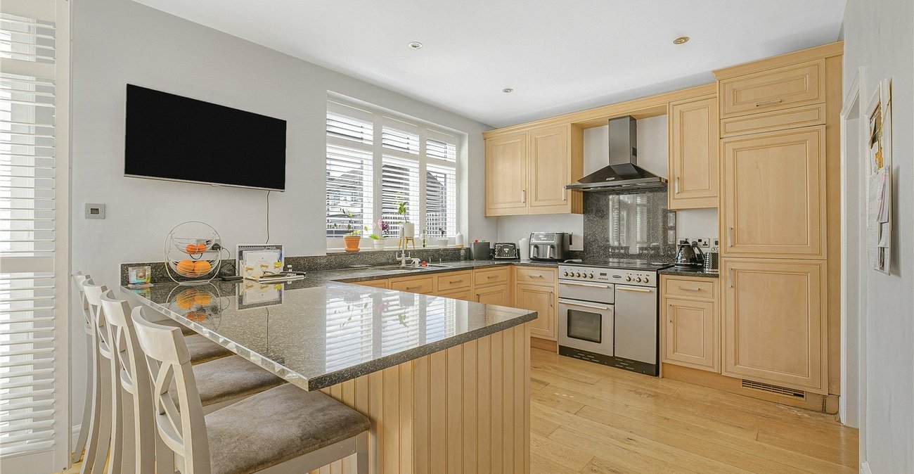 4 bedroom house for sale in Bexley | Robinson Jackson