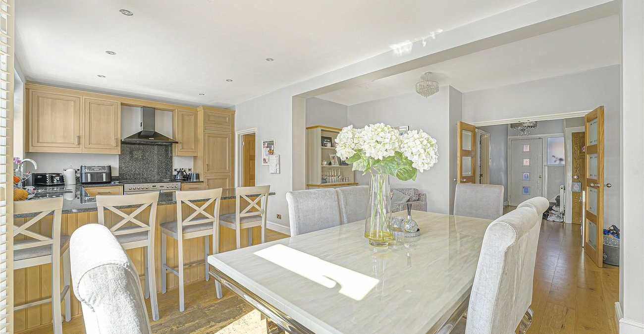 4 bedroom house for sale in Bexley | Robinson Jackson