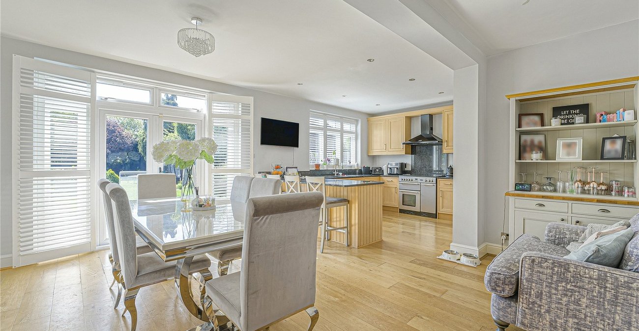 4 bedroom house for sale in Bexley | Robinson Jackson