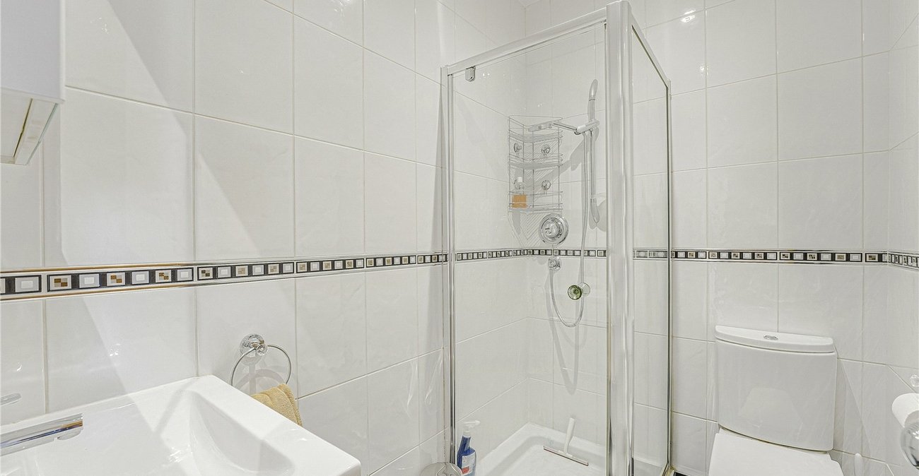 4 bedroom house for sale in Bexley | Robinson Jackson