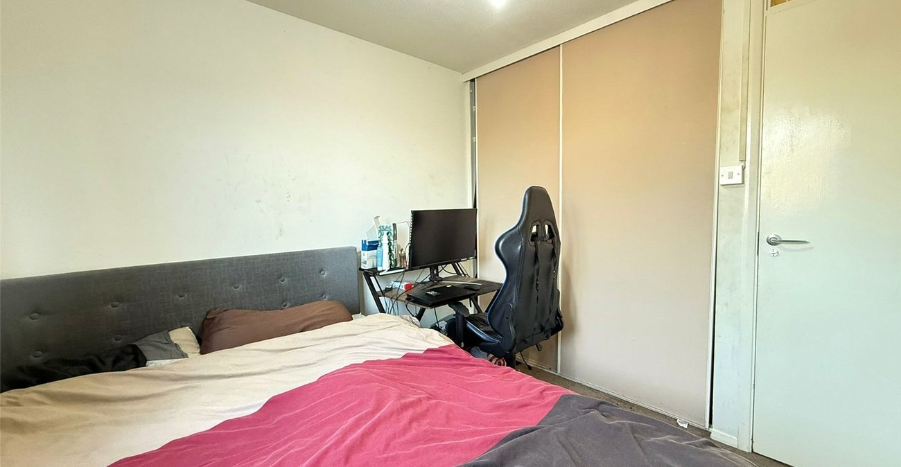 2 bedroom house for sale in Thamesmead | Robinson Jackson