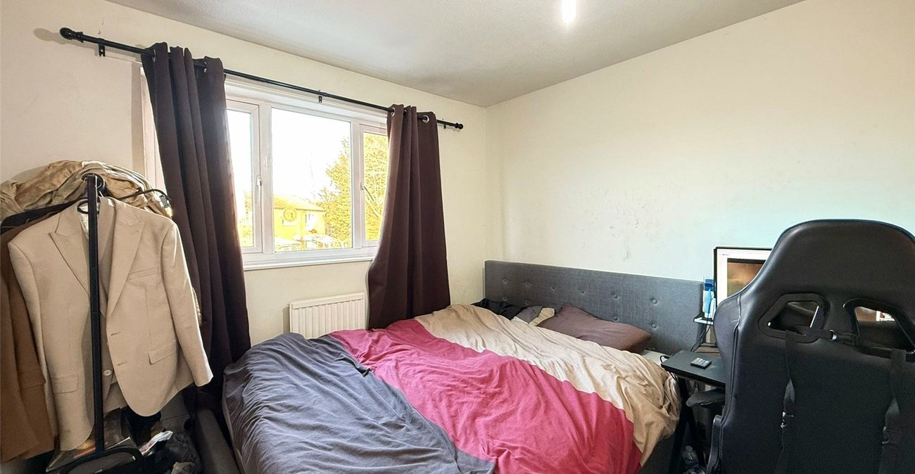 2 bedroom house for sale in Thamesmead | Robinson Jackson