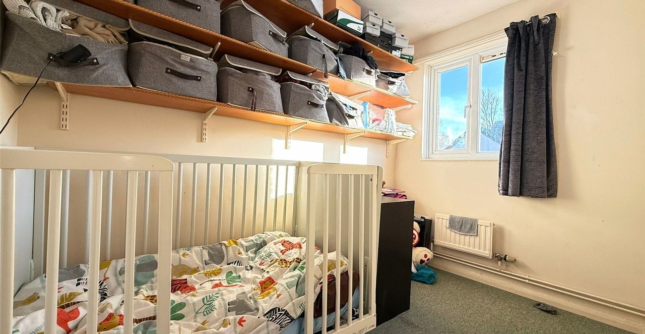 2 bedroom house for sale in Thamesmead | Robinson Jackson