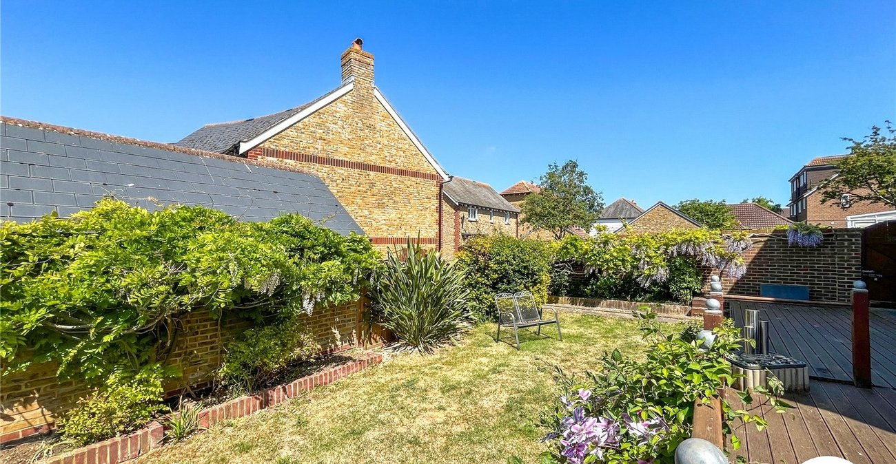 5 bedroom house for sale in Iwade | Robinson Michael & Jackson