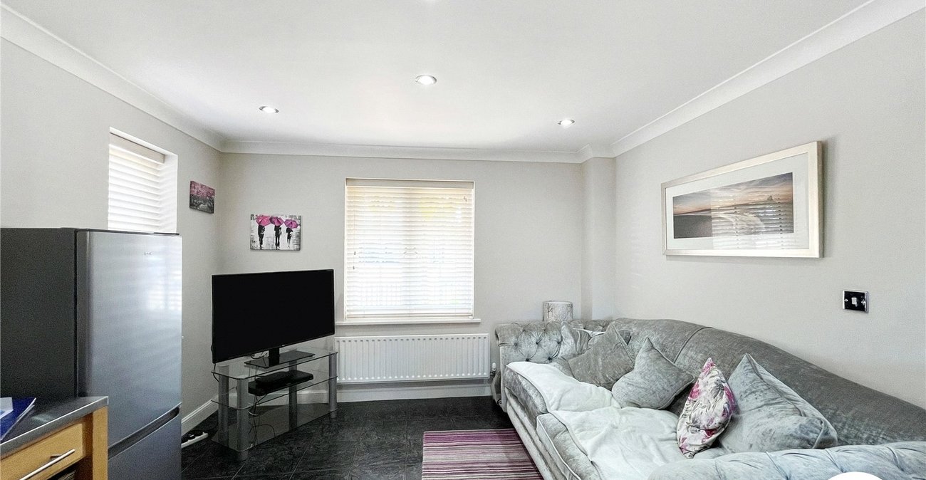 5 bedroom house for sale in Iwade | Robinson Michael & Jackson