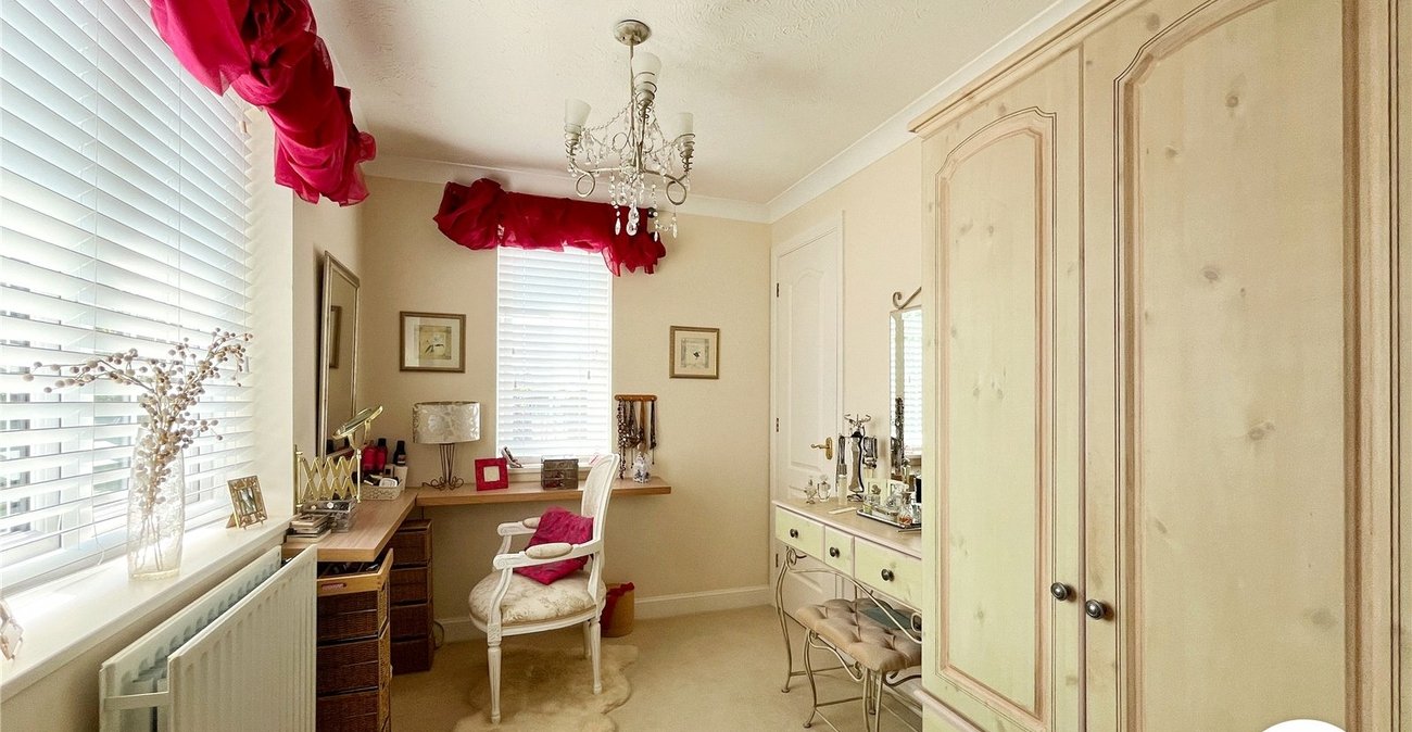 5 bedroom house for sale in Iwade | Robinson Michael & Jackson